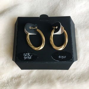 10K Gold Oval Hoop Earrings